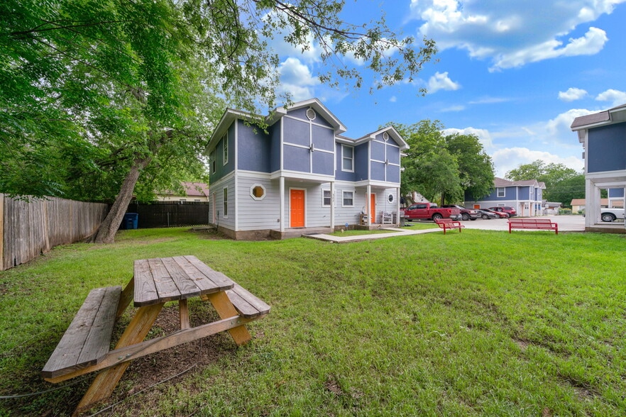 More Photos Of 414 Cupples Rd, San Antonio Apartments For Sale