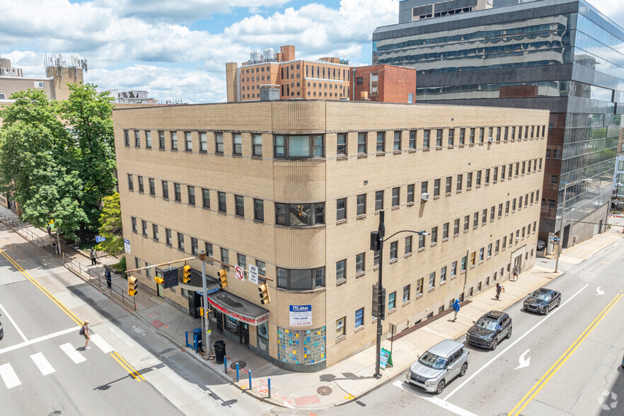 Primary Photo Of 3500 Fifth Ave, Pittsburgh Medical For Lease