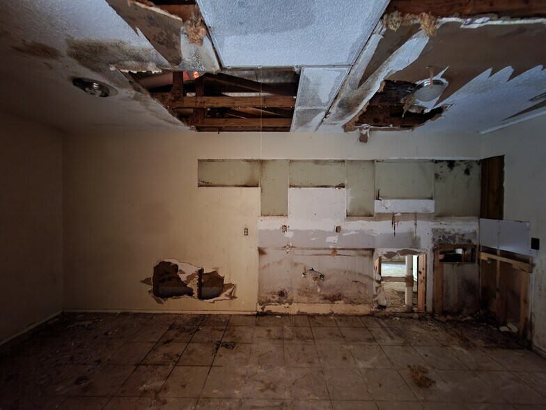 More Photos Of 3101 W Mallory St, Pensacola Apartments For Sale