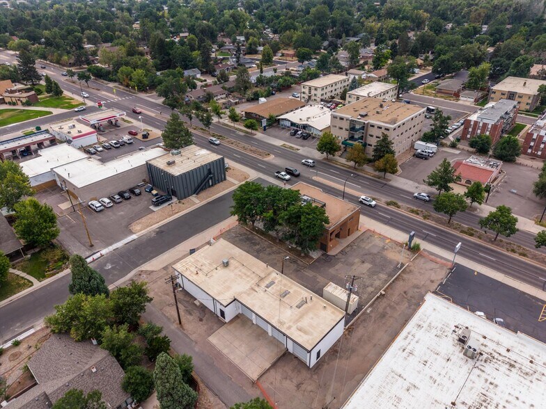 More Photos Of 1109 W Littleton Blvd, Littleton Office For Sale