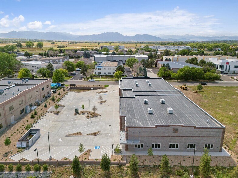 More Photos Of 602 Taylor Ave, Louisville Light Manufacturing For Lease