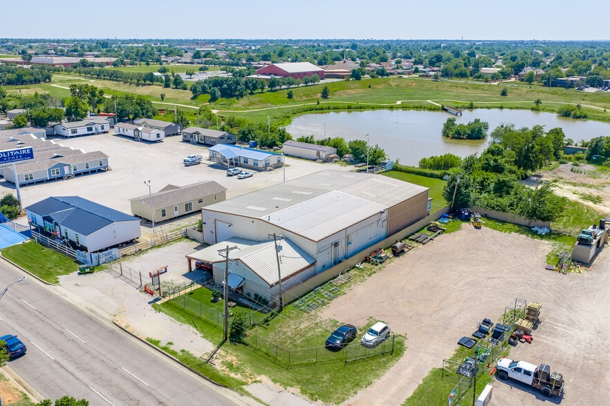More Photos Of 6209 S Shields Blvd, Oklahoma City Manufacturing For Sale