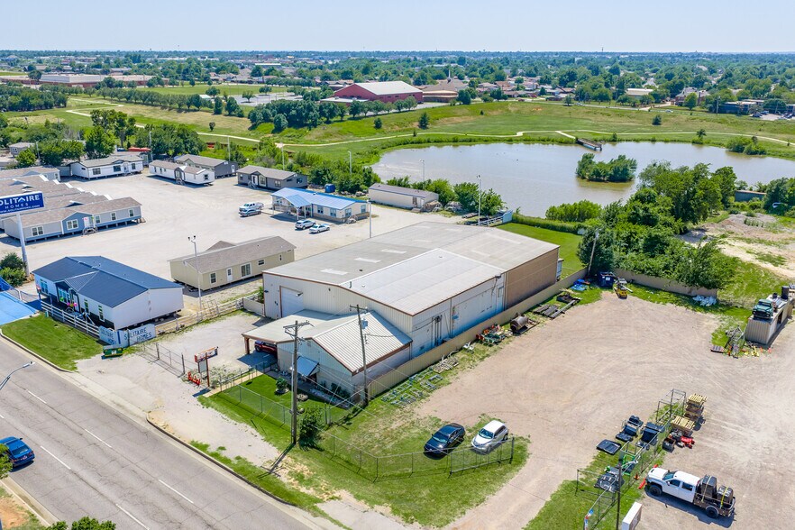 More Photos Of 6209 S Shields Blvd, Oklahoma City Manufacturing For Sale