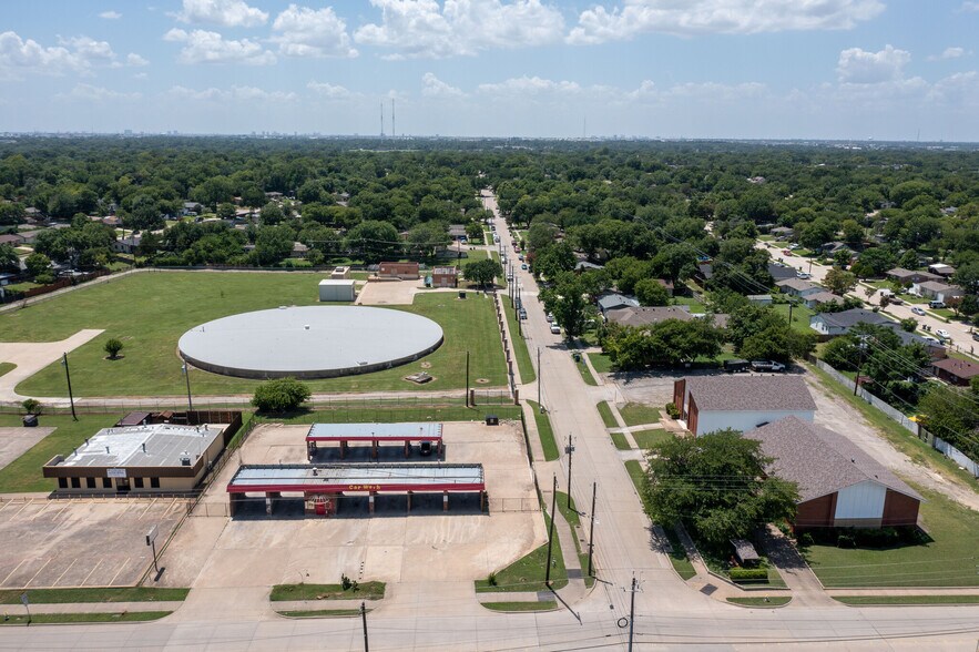 Primary Photo Of 2115 Dairy Rd, Garland Carwash For Sale