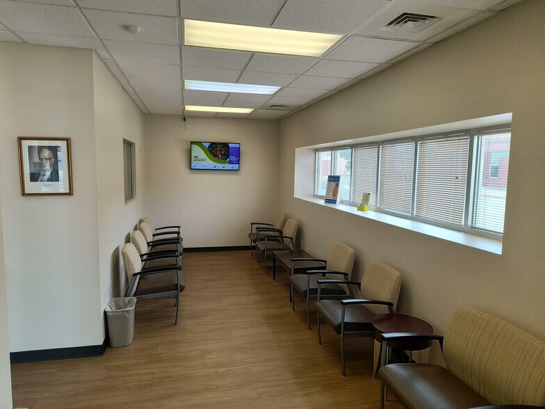More Photos Of 5529 Hohman Ave, Hammond Medical For Sale
