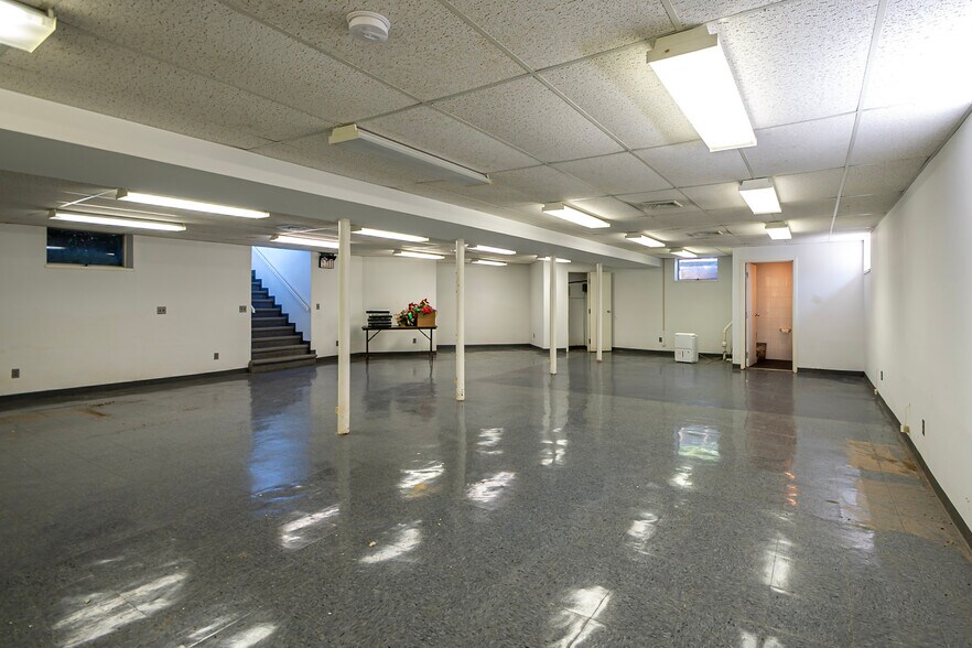 More Photos Of 213 Chestnut St, Nutley Office For Sale