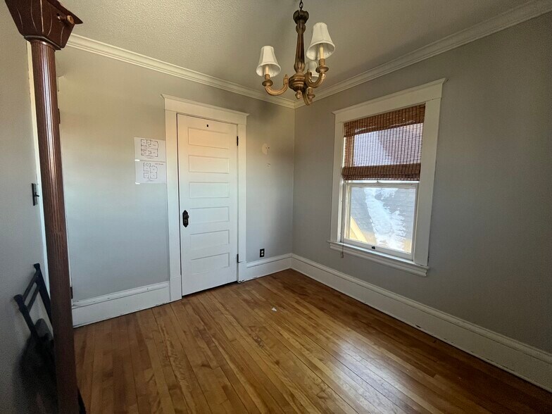 More Photos Of 889 Grand Ave, Saint Paul Office For Lease