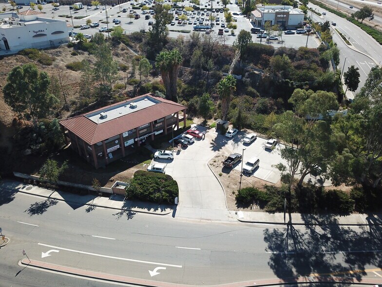 More Photos Of 350 Railroad Canyon Rd, Lake Elsinore Office For Sale
