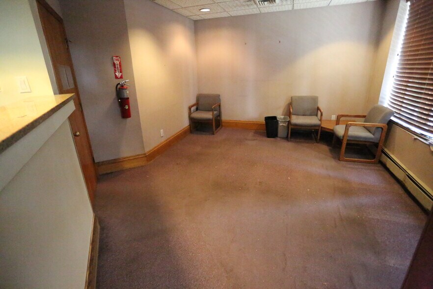 More Photos Of 117 70th St, Brooklyn Office Residential For Lease