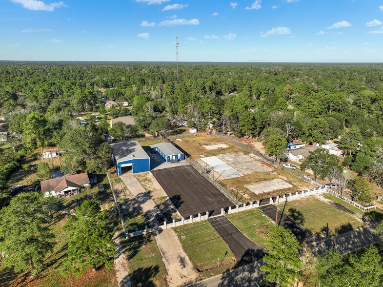 More Photos Of 19510-19514 Turtle Creek Ln, Magnolia Warehouse For Sale