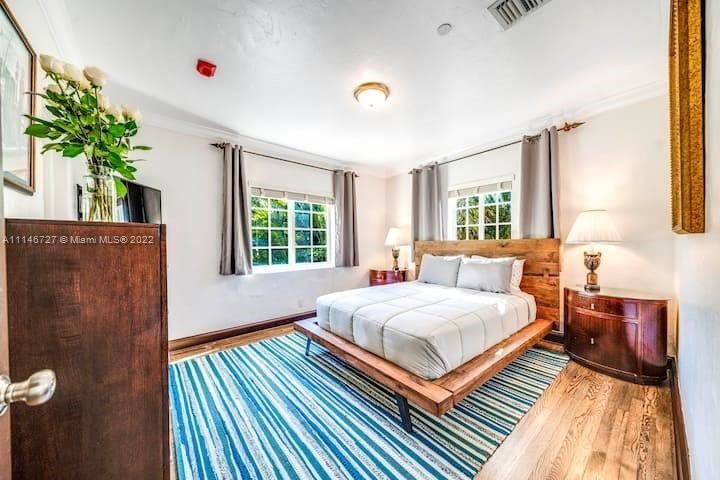 More Photos Of 1545 Meridian Ave, Miami Beach Hospitality For Lease