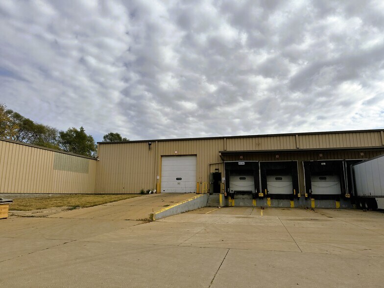 More Photos Of 2314 Wilkens Dr, Chillicothe Unknown For Lease