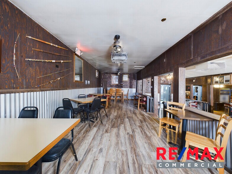 More Photos Of 214 Yellowstone Ave, Cody Bar For Sale