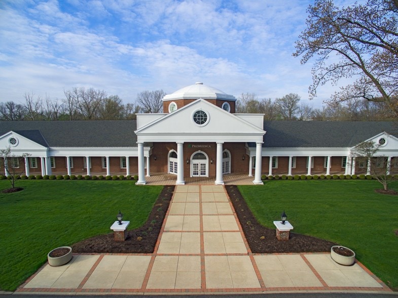 More Photos Of 1801 Richards Rd, Toledo Office For Sale