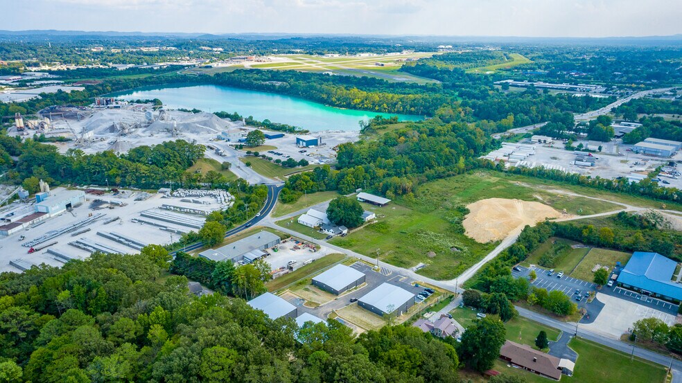 More Photos Of 3907 Caine Ln, Chattanooga Warehouse For Sale