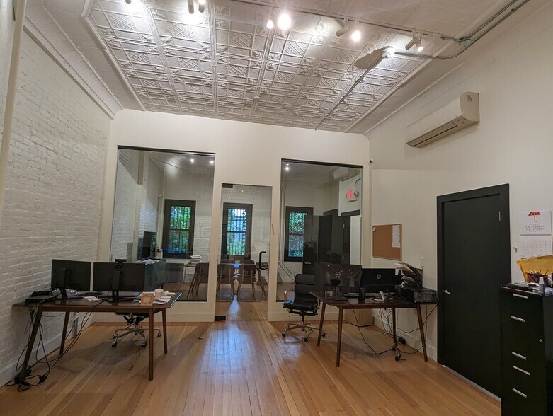 More Photos Of 186 Ocean Ave, Jersey City Storefront Retail Residential For Lease
