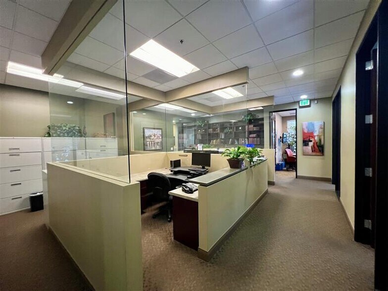 More Photos Of 1 Natoma St, Folsom Office For Sale