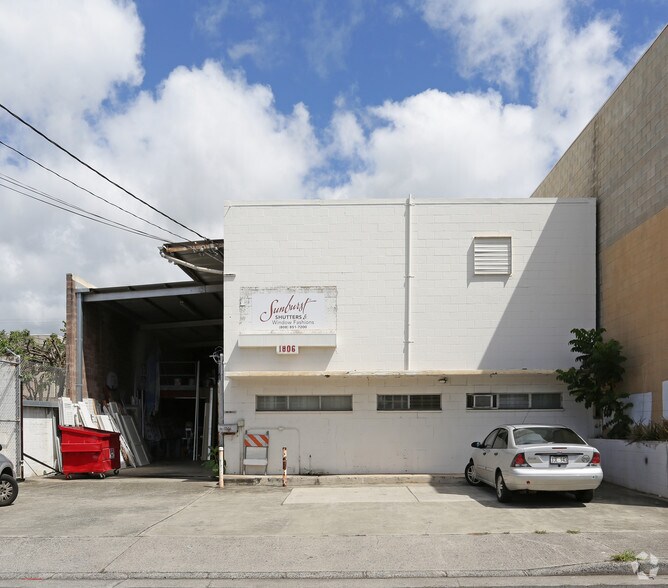 More Photos Of 1806 Homerule St, Honolulu Manufacturing For Lease