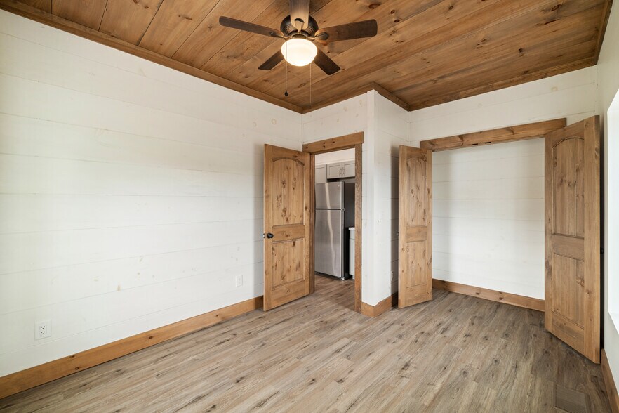 More Photos Of 60 Chat A While, Morganton Religious Facility For Sale