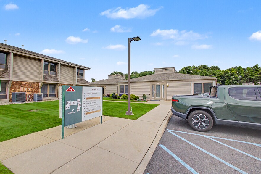 More Photos Of 170 Changebridge Rd, Montville Office For Sale