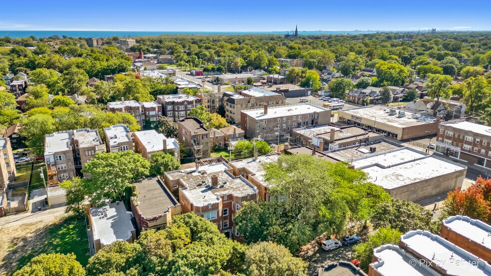 More Photos Of 7833 S Kingston Ave, Chicago Apartments For Sale