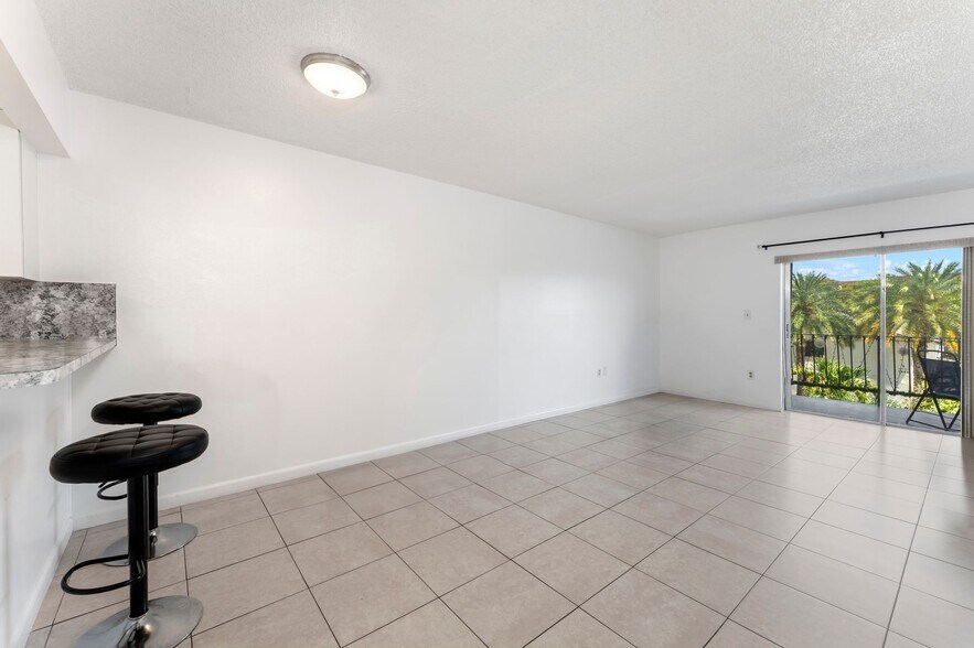 More Photos Of , Hialeah Multifamily For Sale