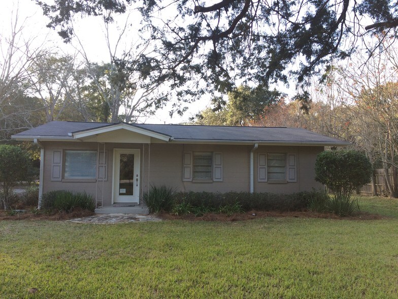 More Photos Of 19205 State Highway 181, Fairhope Office For Sale