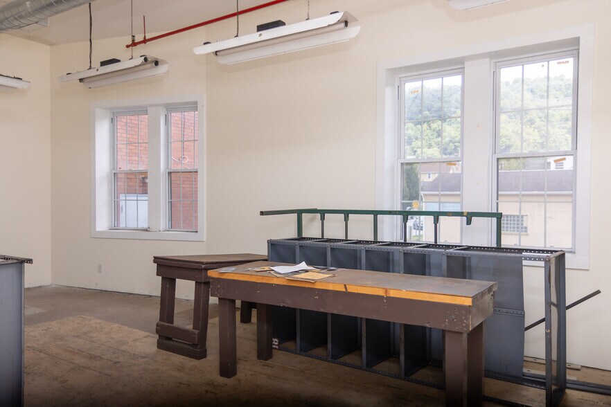 More Photos Of 801 Hazlett Ave, Wheeling Office For Sale