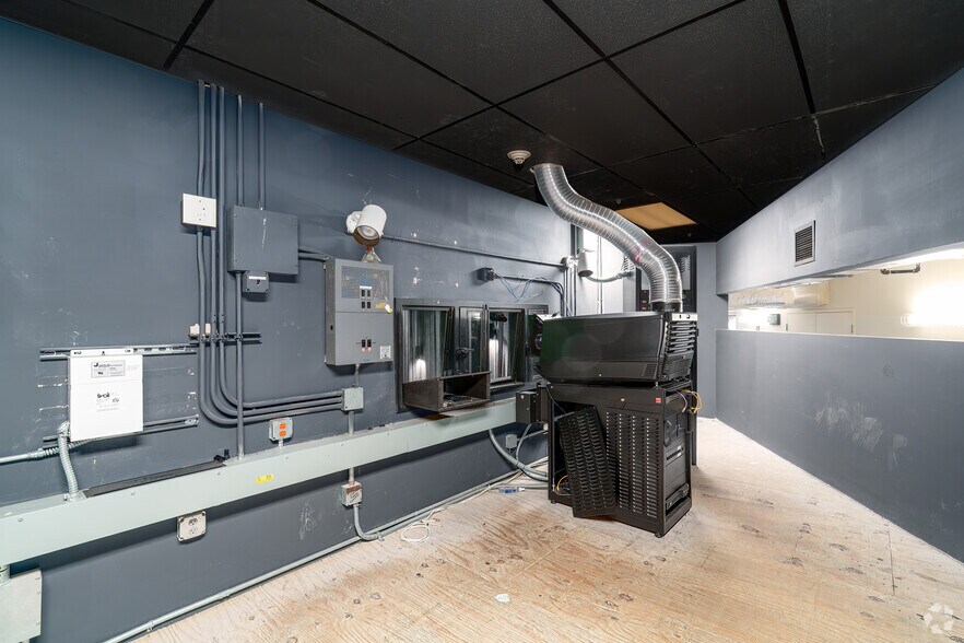 More Photos Of , Orlando Office For Sale