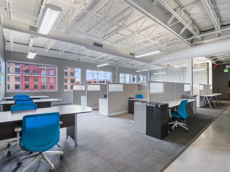 More Photos Of 1705 Guadalupe St, Austin Office For Sale