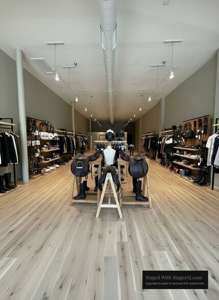 More Photos Of 121 S 4th St, Manhattan General Retail For Lease