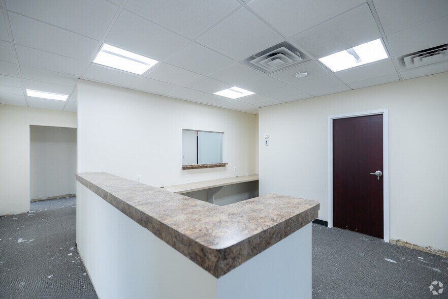 More Photos Of 111 N Central Ave, Hartsdale Office For Lease