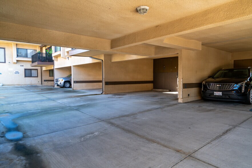 More Photos Of 16922 Lynn Ln, Huntington Beach Apartments For Sale