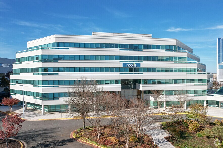 Primary Photo Of 2002 Edmund Halley Dr, Reston Office For Lease