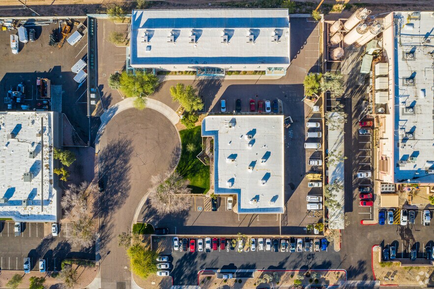 More Photos Of 206 W Julie Dr, Tempe Warehouse For Sale