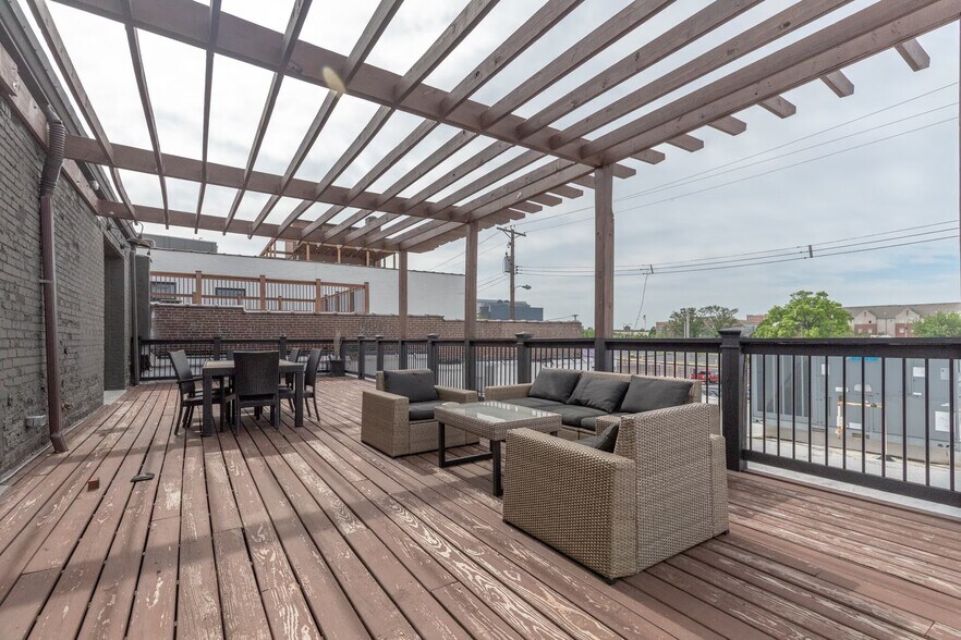 More Photos Of 3026-3036 Locust St, Saint Louis Loft Creative Space For Lease