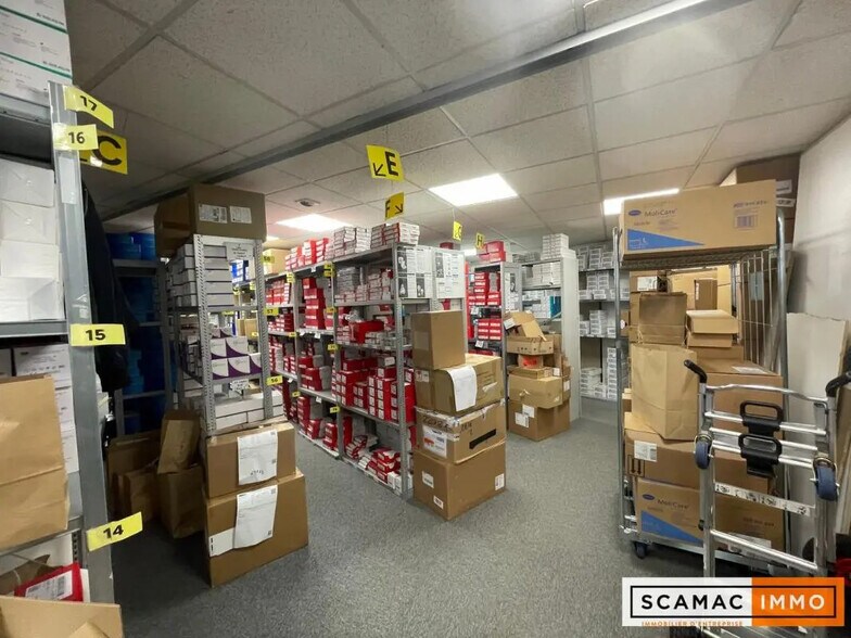 More Photos Of , Le Kremlin-Bicêtre Office For Sale