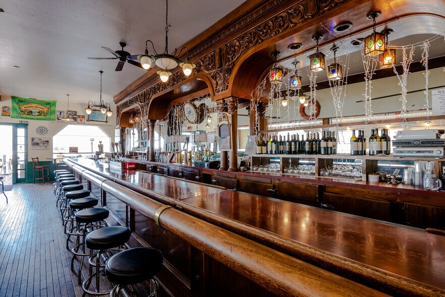 More Photos Of 810 Port Road, Point Arena Restaurant For Sale