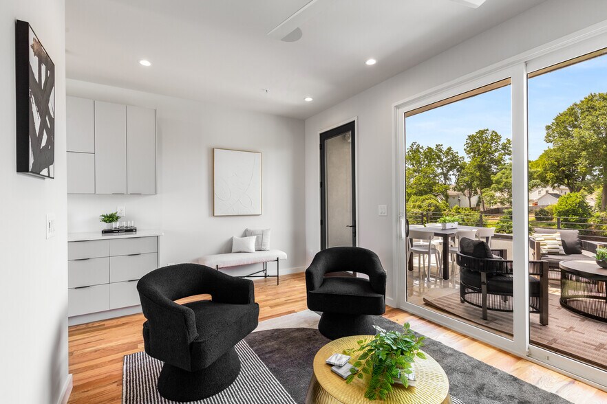 More Photos Of 105 Georgia Ave SE, Atlanta Apartments For Sale