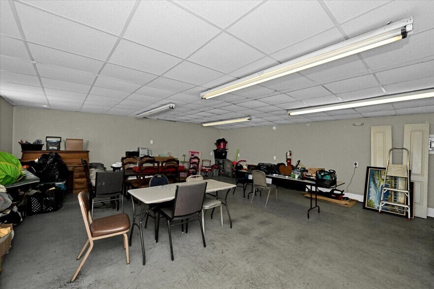 More Photos Of 61 AL Highway 69 N, Cullman Flex For Sale