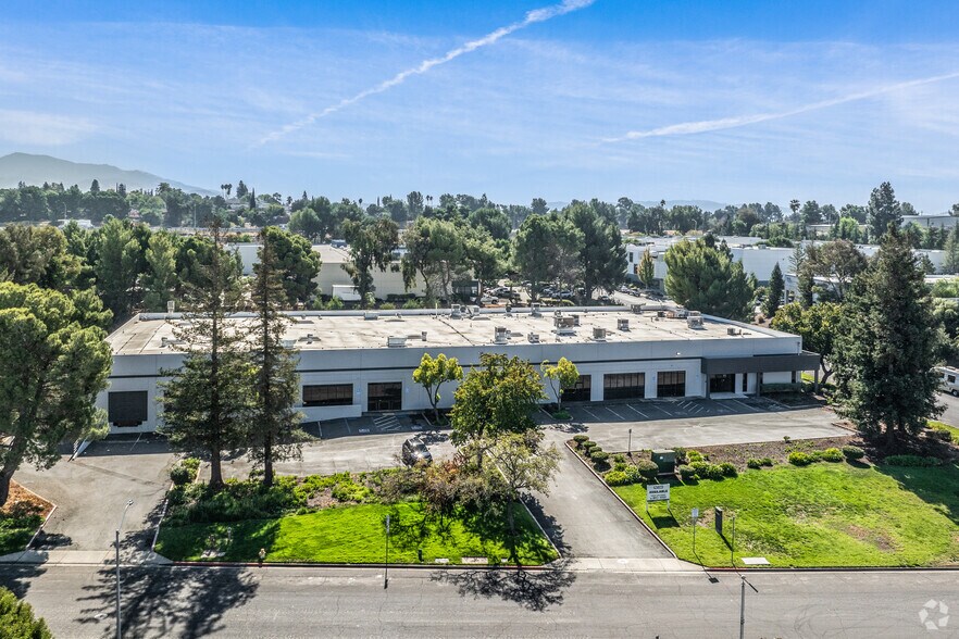 More Photos Of 4095 Pike Ln, Concord Warehouse For Lease