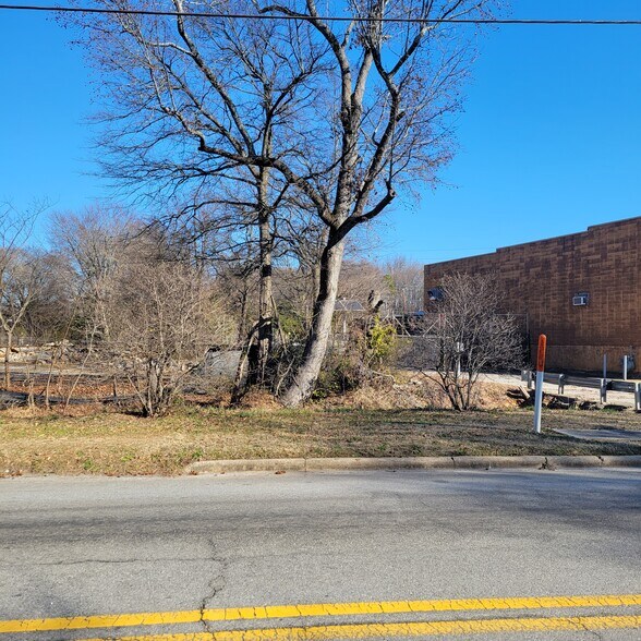 More Photos Of 3272 Bachelor St, East Point Land For Sale