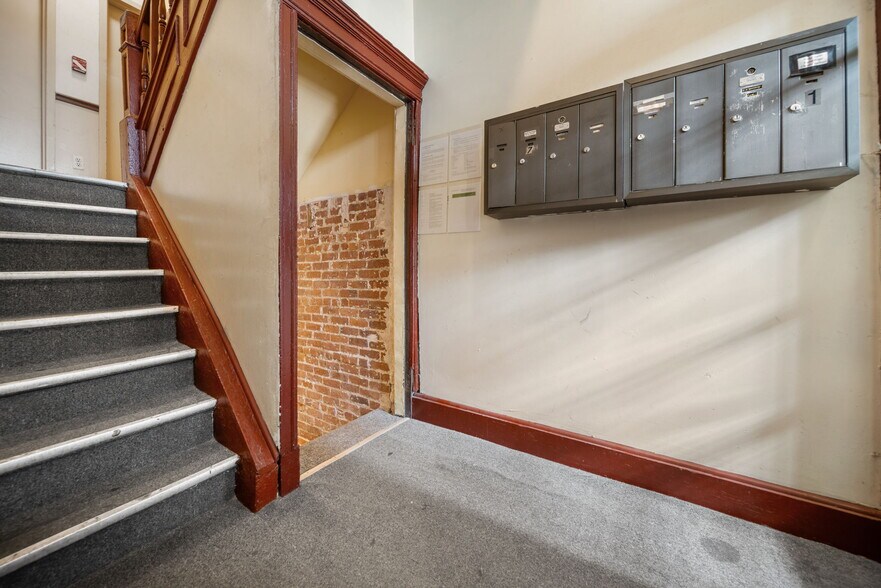 More Photos Of 91 Romaine Ave, Jersey City Apartments For Sale