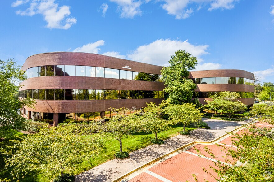 Primary Photo Of 4640 Forbes Blvd, Lanham Office For Lease