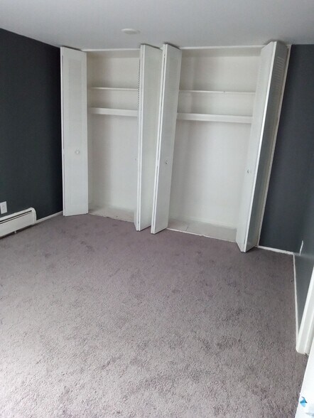 More Photos Of 23600-23650 W 7 Mile Rd, Detroit Apartments For Sale