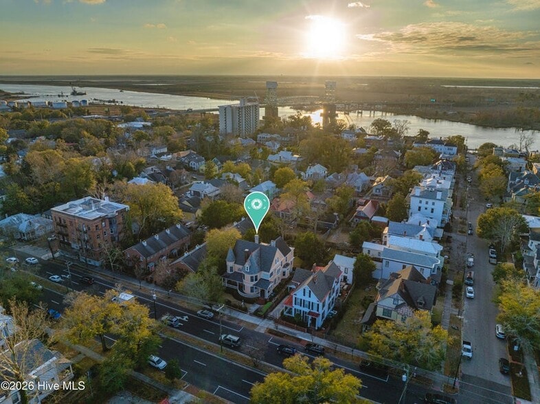 More Photos Of 412 S 3rd St, Wilmington Hospitality For Sale