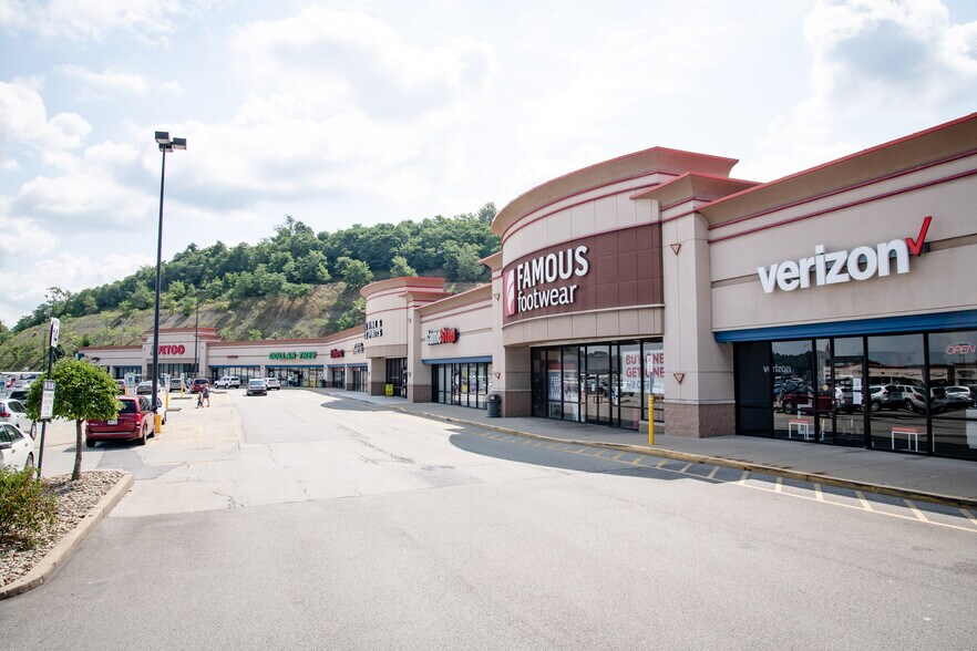 More Photos Of 30 Trinity Point Dr, Washington Unknown For Lease