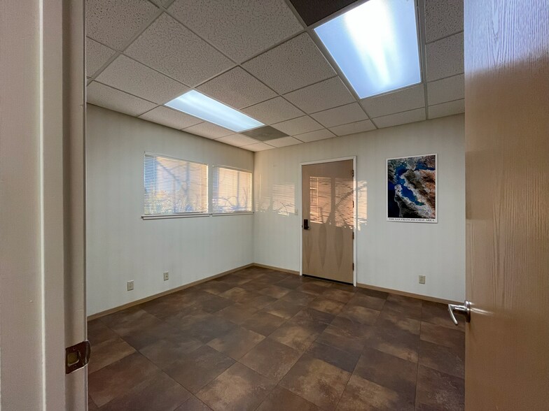 More Photos Of 1667 Dominican Way, Santa Cruz Medical For Lease
