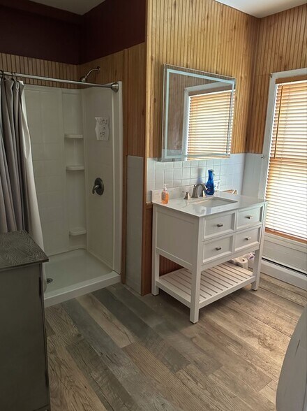 More Photos Of 74 William St, South Glens Falls Specialty For Sale
