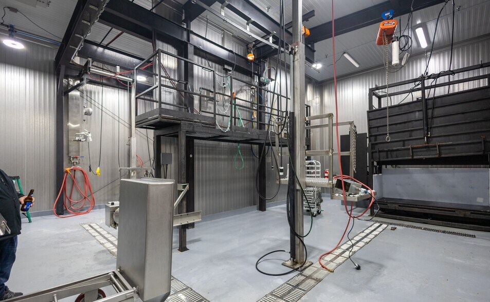 More Photos Of 1000 Colettas Way, Delphos Industrial For Sale